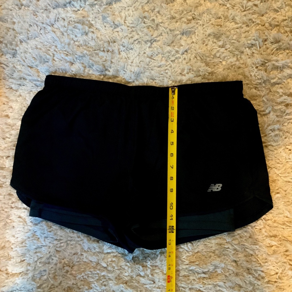 New Balance L Black Grey Running Shorts Gym Active Sporty Adventure Outdoor